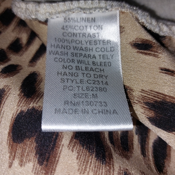 Umgee Linen Blend Top Size M - Picture 8 of 10